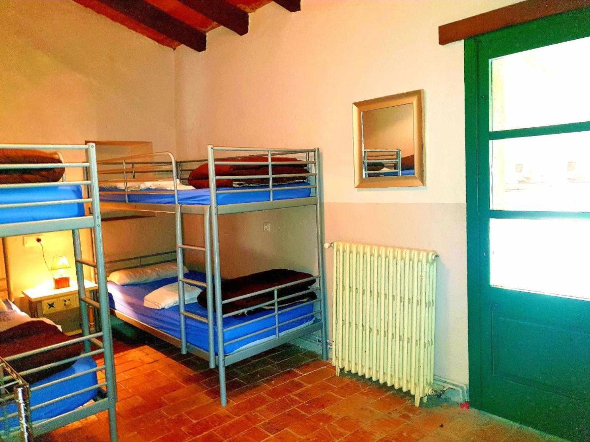 Masia Para Grupos Con Piscina Privada28 Pax Cabanelles Exterior photo