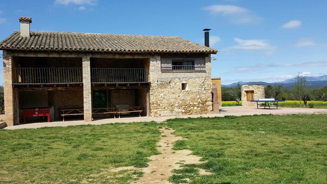 Masia Para Grupos Con Piscina Privada28 Pax Cabanelles Exterior photo